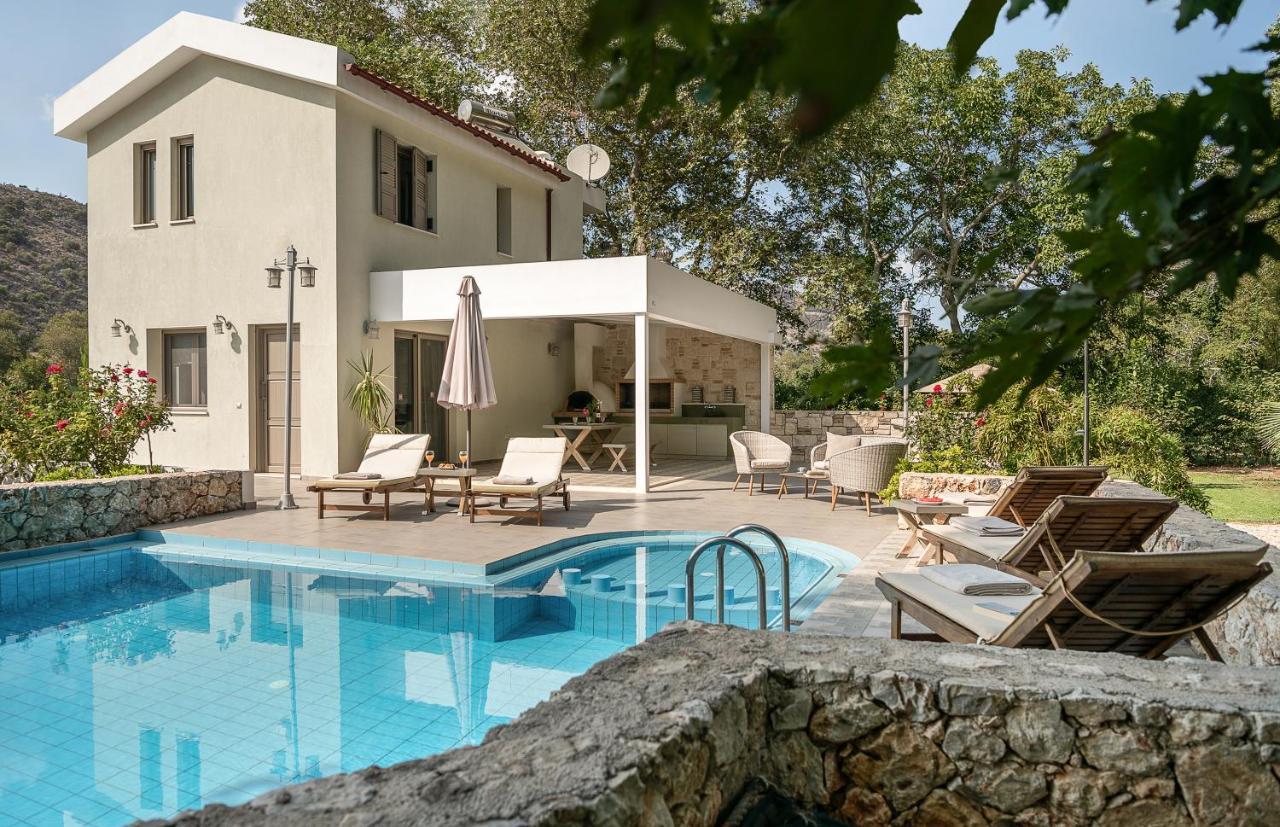 Villa Nature, Heated Pool คาลีเวส ภายนอก รูปภาพ
